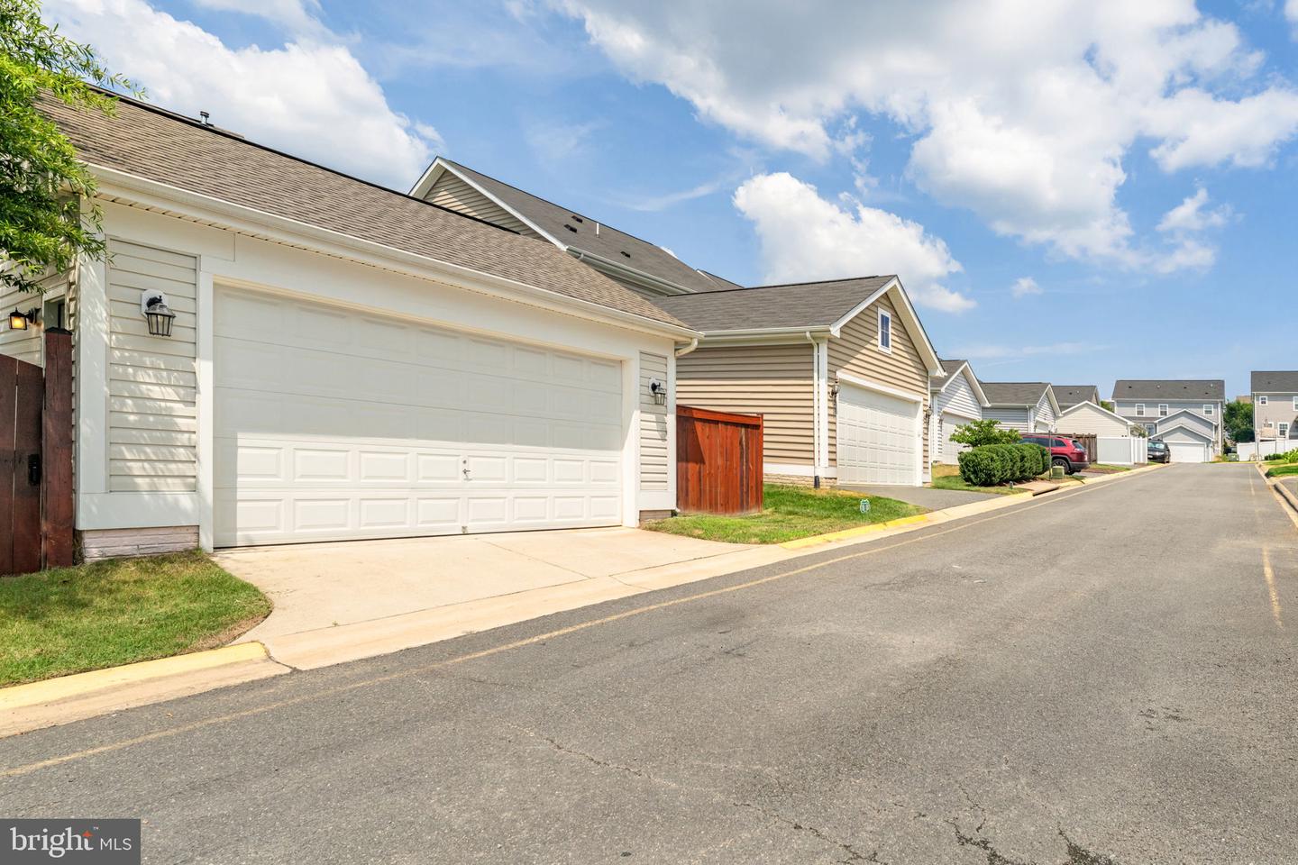 431 ALDER DR, STAFFORD, Virginia 22554, 4 Bedrooms Bedrooms, ,3 BathroomsBathrooms,Residential,For sale,431 ALDER DR,VAST2041356 MLS # VAST2041356