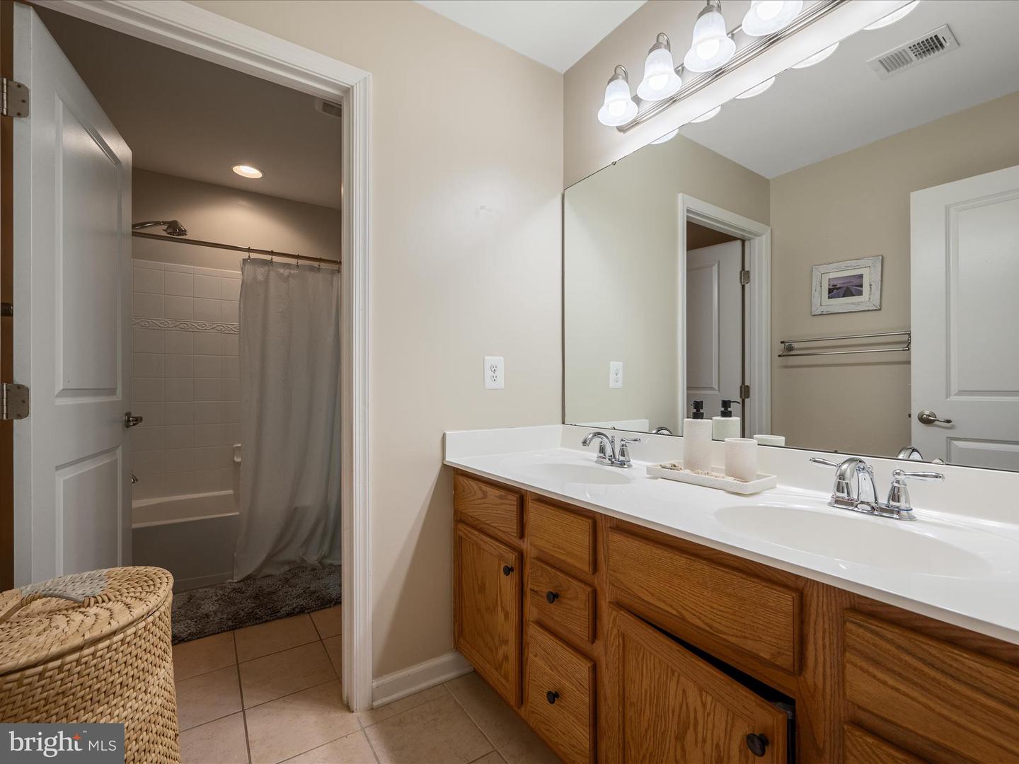 110 BUCCANEER CT, STEPHENSON, Virginia 22656, 5 Bedrooms Bedrooms, ,4 BathroomsBathrooms,Residential,For sale,110 BUCCANEER CT,VAFV2035826 MLS # VAFV2035826