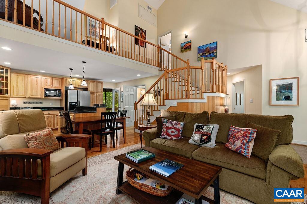 30 CEDAR DR, WINTERGREEN RESORT, Virginia 22967, 3 Bedrooms Bedrooms, ,2 BathroomsBathrooms,Residential,For sale,30 CEDAR DR,667350 MLS # 667350