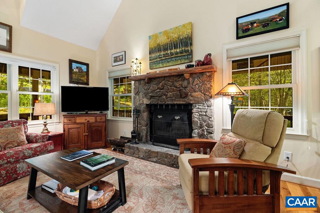 30 CEDAR DR, WINTERGREEN RESORT, Virginia 22967, 3 Bedrooms Bedrooms, ,2 BathroomsBathrooms,Residential,For sale,30 CEDAR DR,667350 MLS # 667350