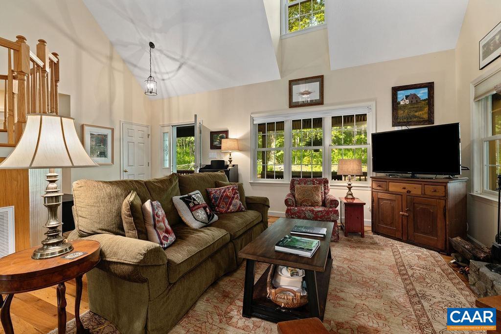 30 CEDAR DR, WINTERGREEN RESORT, Virginia 22967, 3 Bedrooms Bedrooms, ,2 BathroomsBathrooms,Residential,For sale,30 CEDAR DR,667350 MLS # 667350