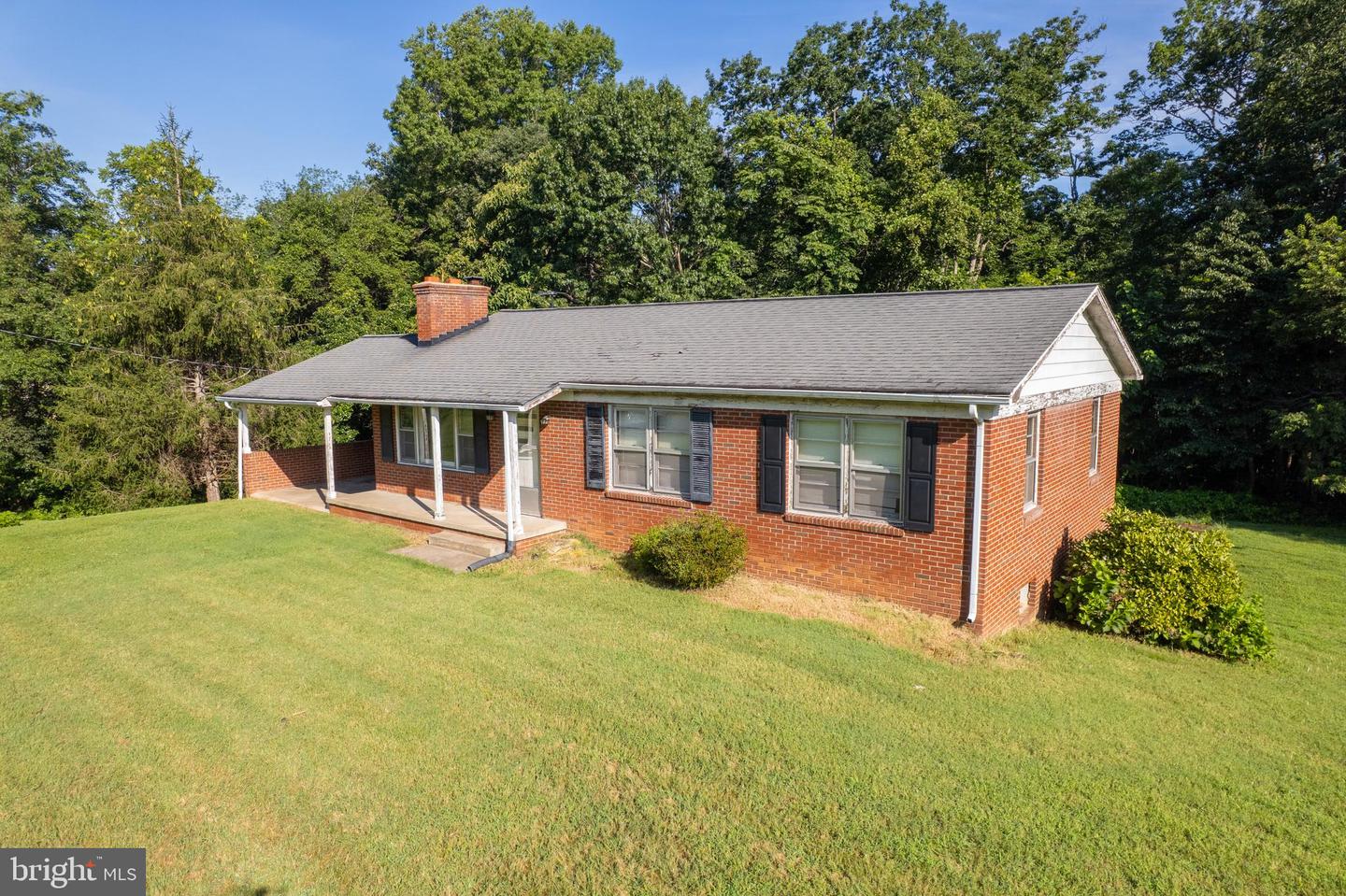 9077 JAMES MONROE, CULPEPER, Virginia 22701, 3 Bedrooms Bedrooms, ,1 BathroomBathrooms,Residential,For sale,9077 JAMES MONROE,VACU2011152 MLS # VACU2011152