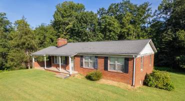 9077 JAMES MONROE, CULPEPER, Virginia 22701, 3 Bedrooms Bedrooms, ,1 BathroomBathrooms,Residential,For sale,9077 JAMES MONROE,VACU2011152 MLS # VACU2011152