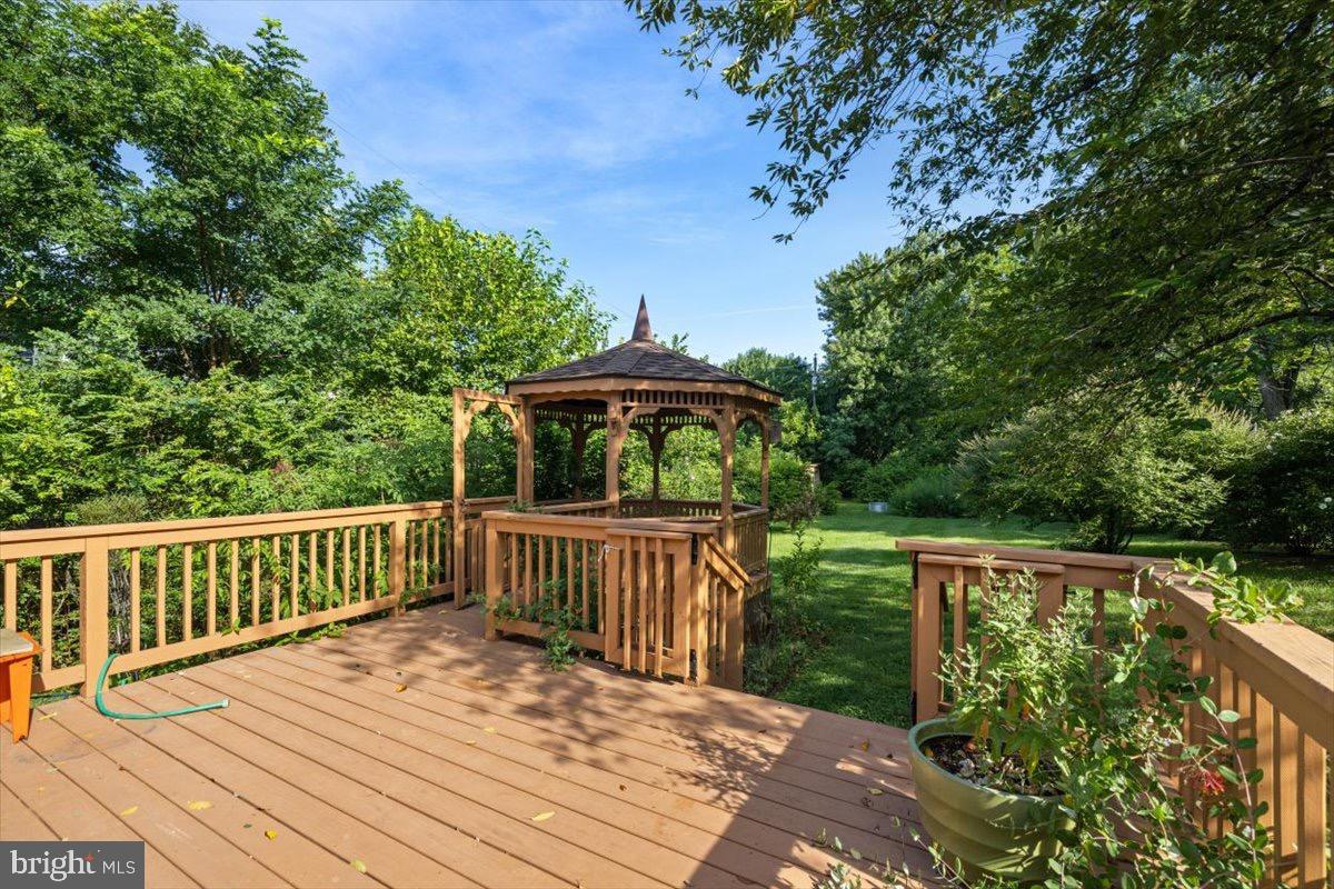 651 E G ST, PURCELLVILLE, Virginia 20132, 3 Bedrooms Bedrooms, 10 Rooms Rooms,2 BathroomsBathrooms,Residential,For sale,651 E G ST,VALO2103702 MLS # VALO2103702