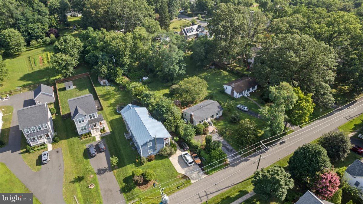 651 E G ST, PURCELLVILLE, Virginia 20132, 3 Bedrooms Bedrooms, 10 Rooms Rooms,2 BathroomsBathrooms,Residential,For sale,651 E G ST,VALO2103702 MLS # VALO2103702