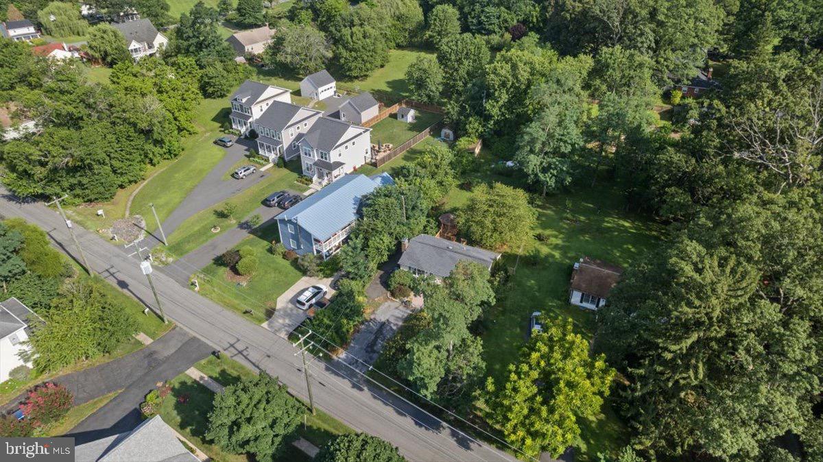 651 E G ST, PURCELLVILLE, Virginia 20132, 3 Bedrooms Bedrooms, 10 Rooms Rooms,2 BathroomsBathrooms,Residential,For sale,651 E G ST,VALO2103702 MLS # VALO2103702