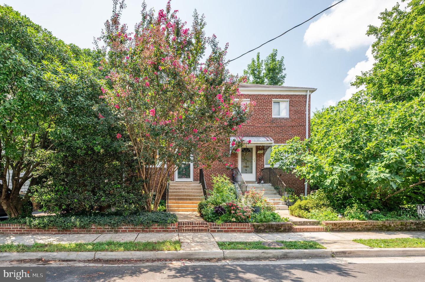 405 E HOWELL AVE, ALEXANDRIA, Virginia 22301, 3 Bedrooms Bedrooms, ,2 BathroomsBathrooms,Residential,For sale,405 E HOWELL AVE,VAAX2048144 MLS # VAAX2048144