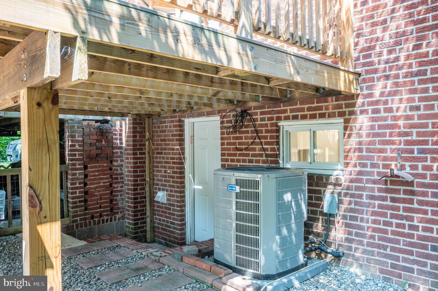 405 E HOWELL AVE, ALEXANDRIA, Virginia 22301, 3 Bedrooms Bedrooms, ,2 BathroomsBathrooms,Residential,For sale,405 E HOWELL AVE,VAAX2048144 MLS # VAAX2048144
