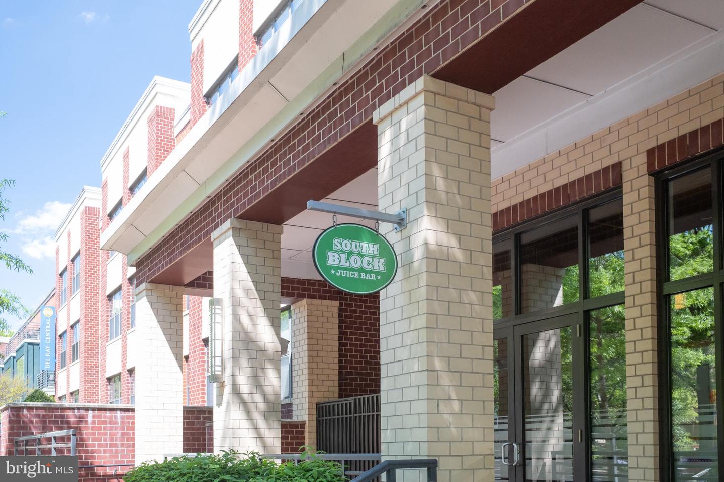 405 E HOWELL AVE, ALEXANDRIA, Virginia 22301, 3 Bedrooms Bedrooms, ,2 BathroomsBathrooms,Residential,For sale,405 E HOWELL AVE,VAAX2048144 MLS # VAAX2048144