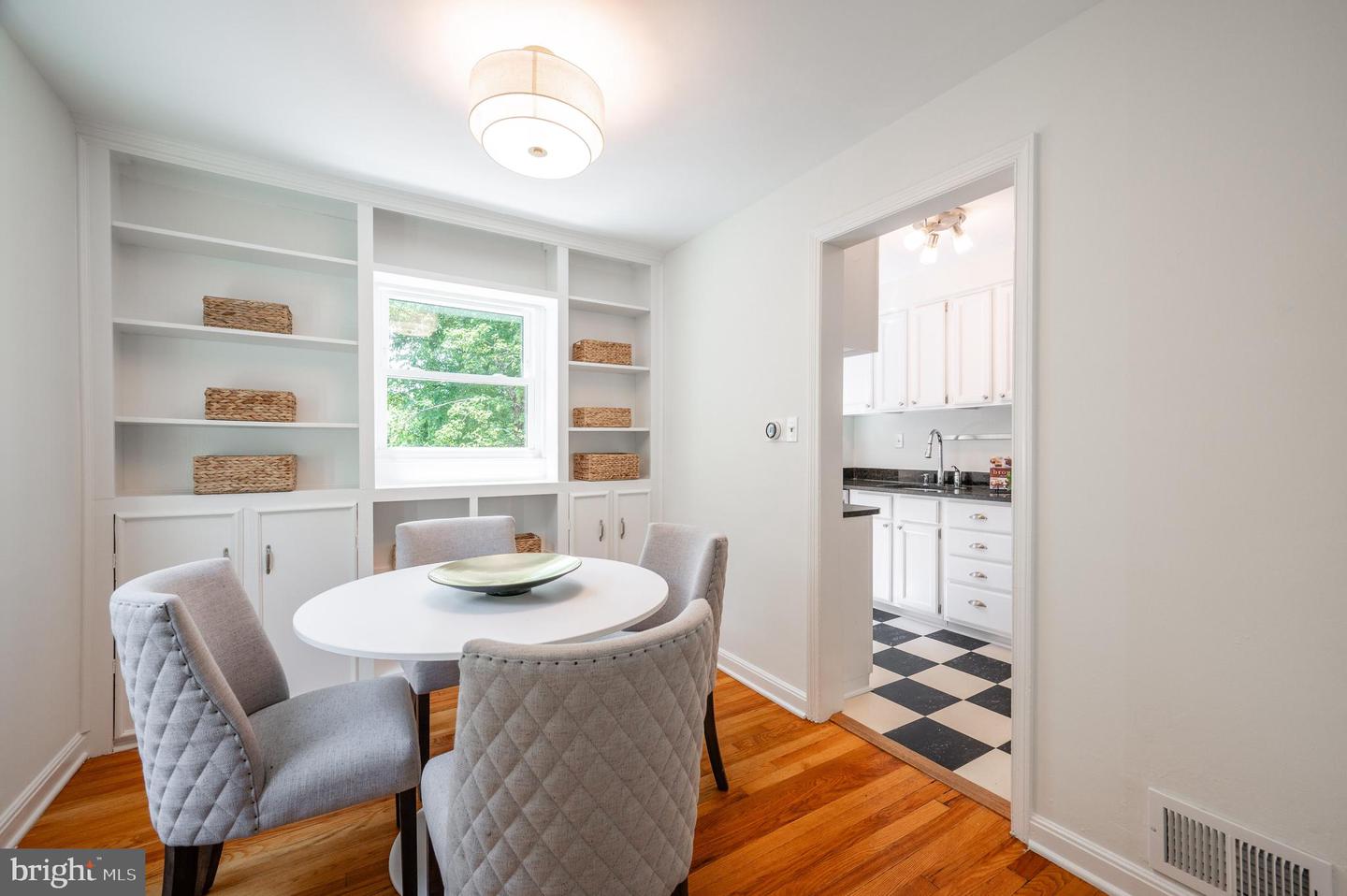 405 E HOWELL AVE, ALEXANDRIA, Virginia 22301, 3 Bedrooms Bedrooms, ,2 BathroomsBathrooms,Residential,For sale,405 E HOWELL AVE,VAAX2048144 MLS # VAAX2048144
