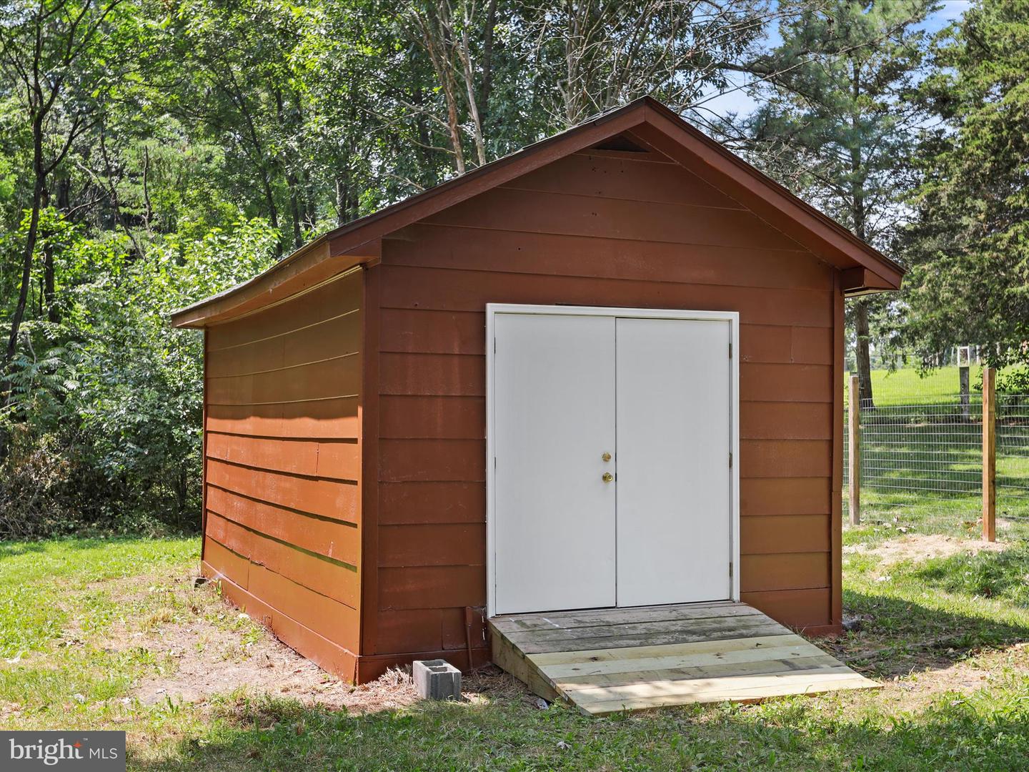 115 BLUE RIDGE LN, WINCHESTER, Virginia 22602, 3 Bedrooms Bedrooms, ,2 BathroomsBathrooms,Residential,For sale,115 BLUE RIDGE LN,VAFV2035844 MLS # VAFV2035844