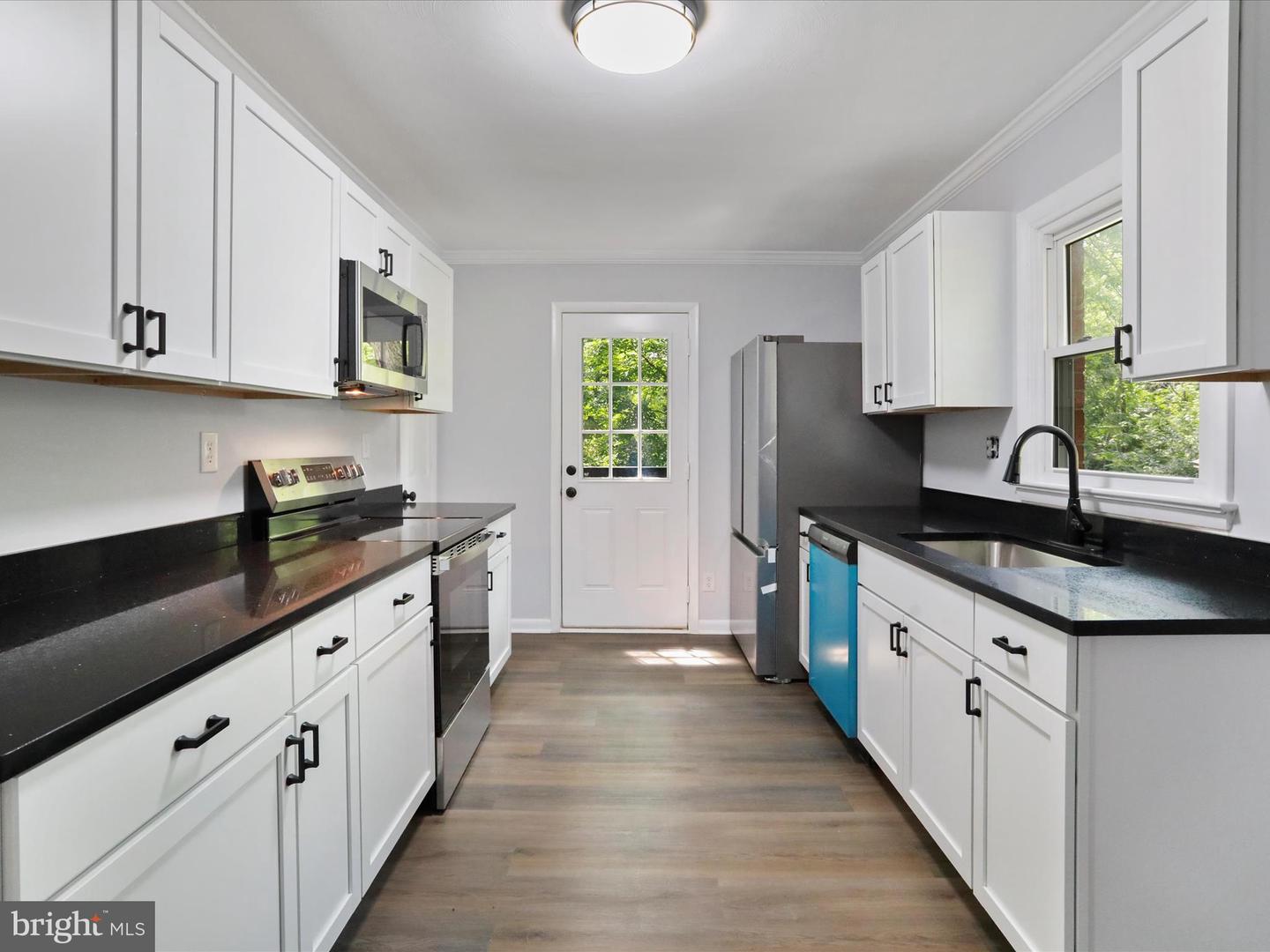 115 BLUE RIDGE LN, WINCHESTER, Virginia 22602, 3 Bedrooms Bedrooms, ,2 BathroomsBathrooms,Residential,For sale,115 BLUE RIDGE LN,VAFV2035844 MLS # VAFV2035844