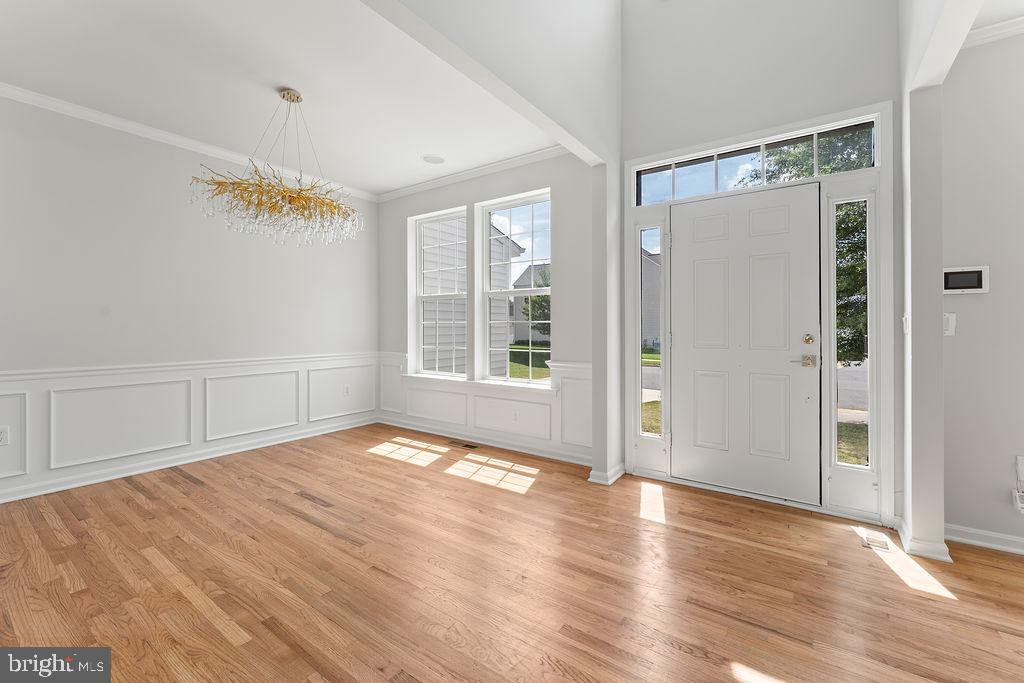 15186 JENNERETTE LN, WOODBRIDGE, Virginia 22193, 6 Bedrooms Bedrooms, ,4 BathroomsBathrooms,Residential,For sale,15186 JENNERETTE LN,VAPW2100586 MLS # VAPW2100586