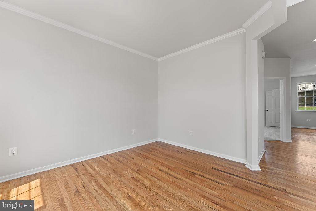 15186 JENNERETTE LN, WOODBRIDGE, Virginia 22193, 6 Bedrooms Bedrooms, ,4 BathroomsBathrooms,Residential,For sale,15186 JENNERETTE LN,VAPW2100586 MLS # VAPW2100586
