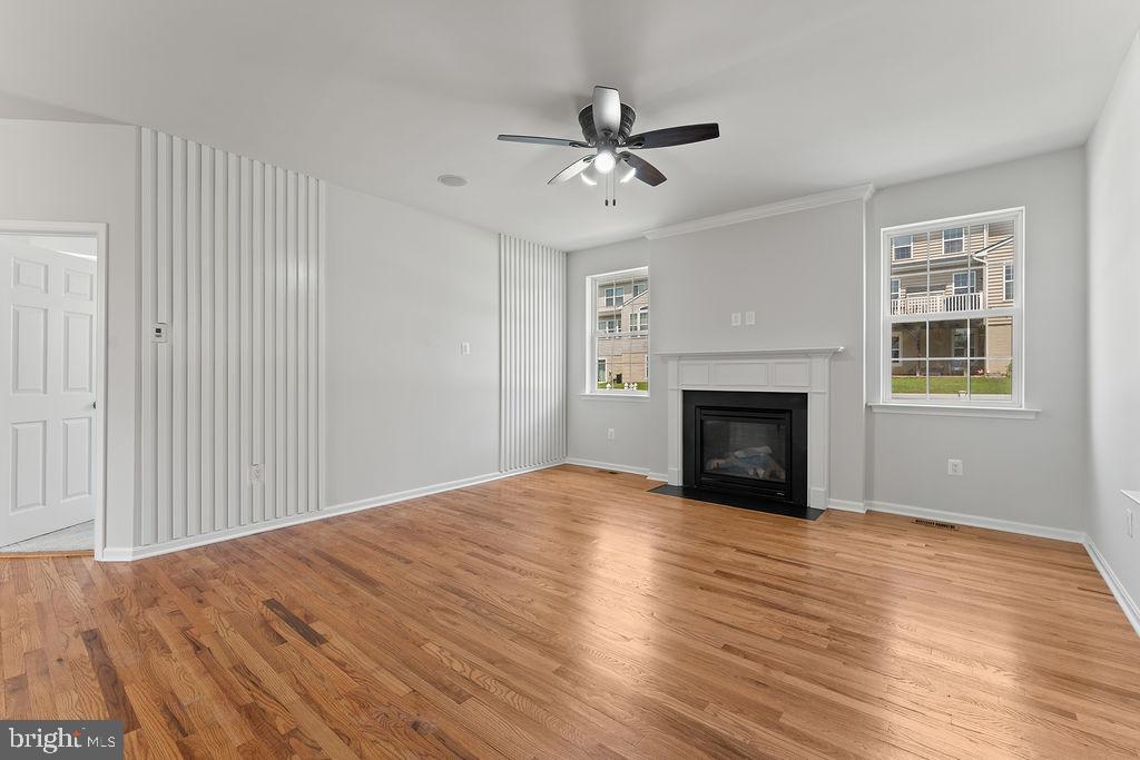15186 JENNERETTE LN, WOODBRIDGE, Virginia 22193, 6 Bedrooms Bedrooms, ,4 BathroomsBathrooms,Residential,For sale,15186 JENNERETTE LN,VAPW2100586 MLS # VAPW2100586