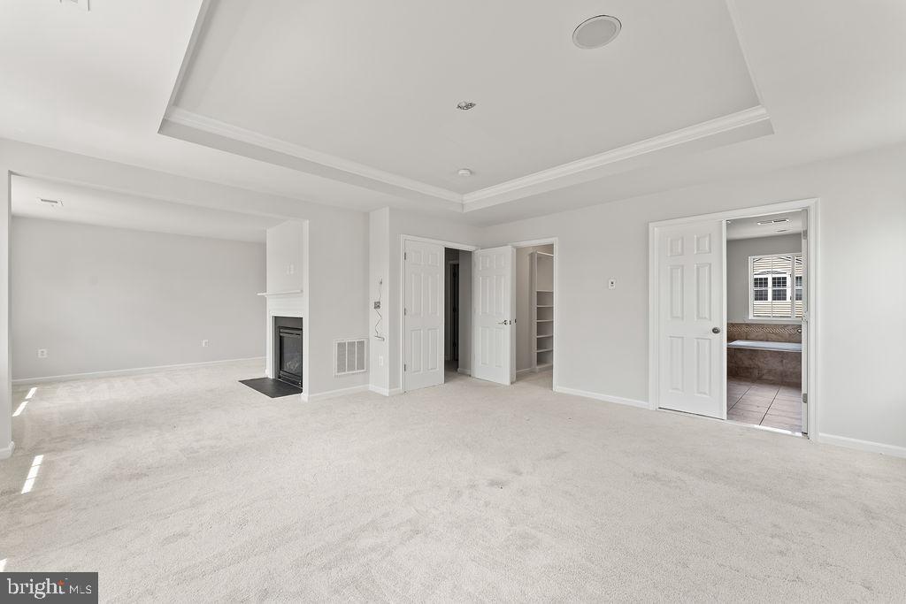 15186 JENNERETTE LN, WOODBRIDGE, Virginia 22193, 6 Bedrooms Bedrooms, ,4 BathroomsBathrooms,Residential,For sale,15186 JENNERETTE LN,VAPW2100586 MLS # VAPW2100586