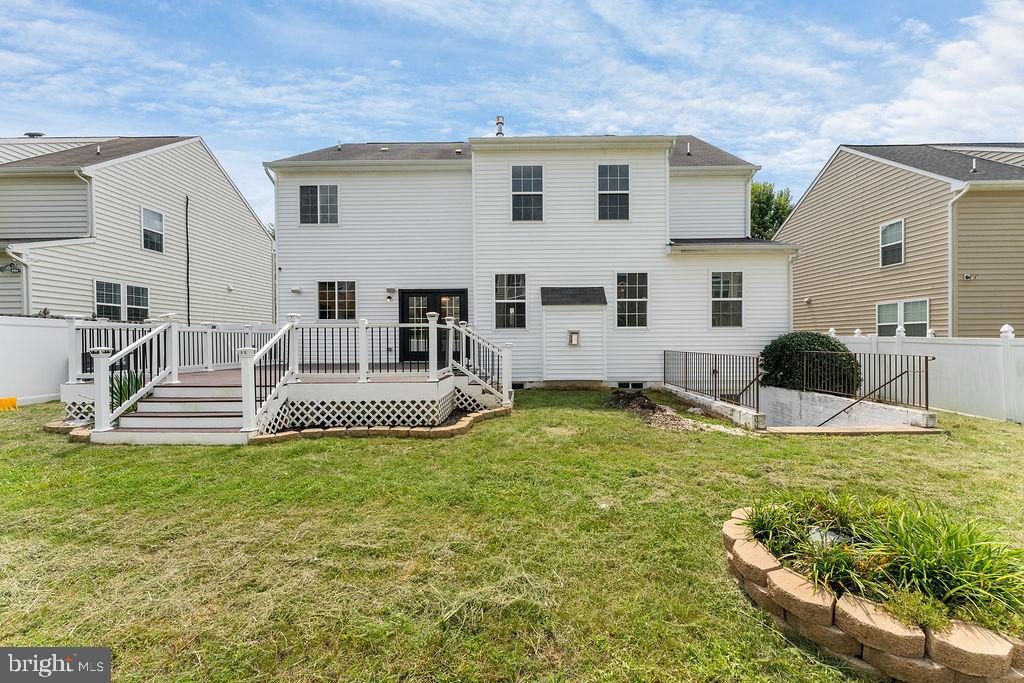 15186 JENNERETTE LN, WOODBRIDGE, Virginia 22193, 6 Bedrooms Bedrooms, ,4 BathroomsBathrooms,Residential,For sale,15186 JENNERETTE LN,VAPW2100586 MLS # VAPW2100586