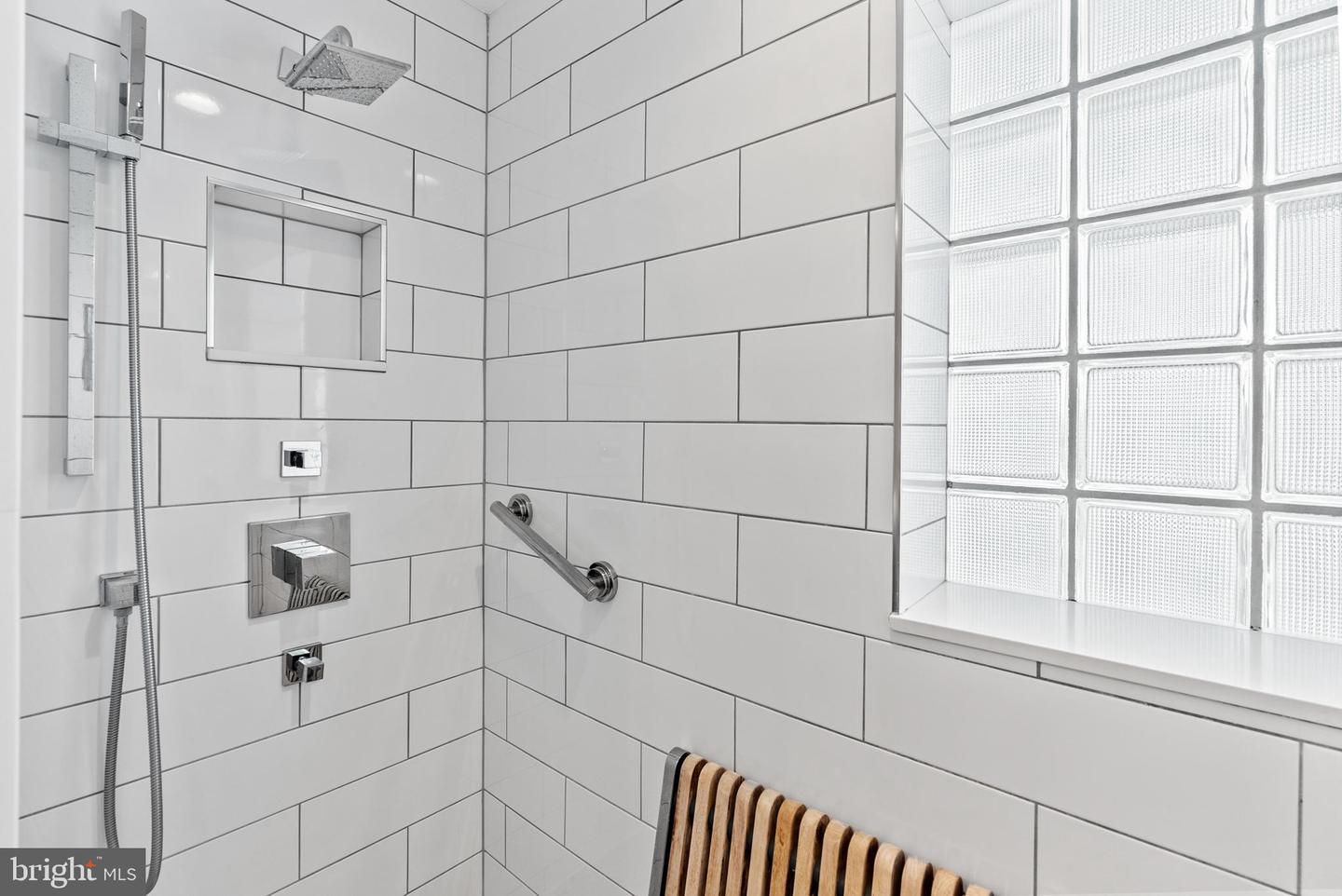 1401 Q ST NW #605, WASHINGTON, District Of Columbia 20009, 2 Bedrooms Bedrooms, ,2 BathroomsBathrooms,Residential,For sale,1401 Q ST NW #605,DCDC2213392 MLS # DCDC2213392