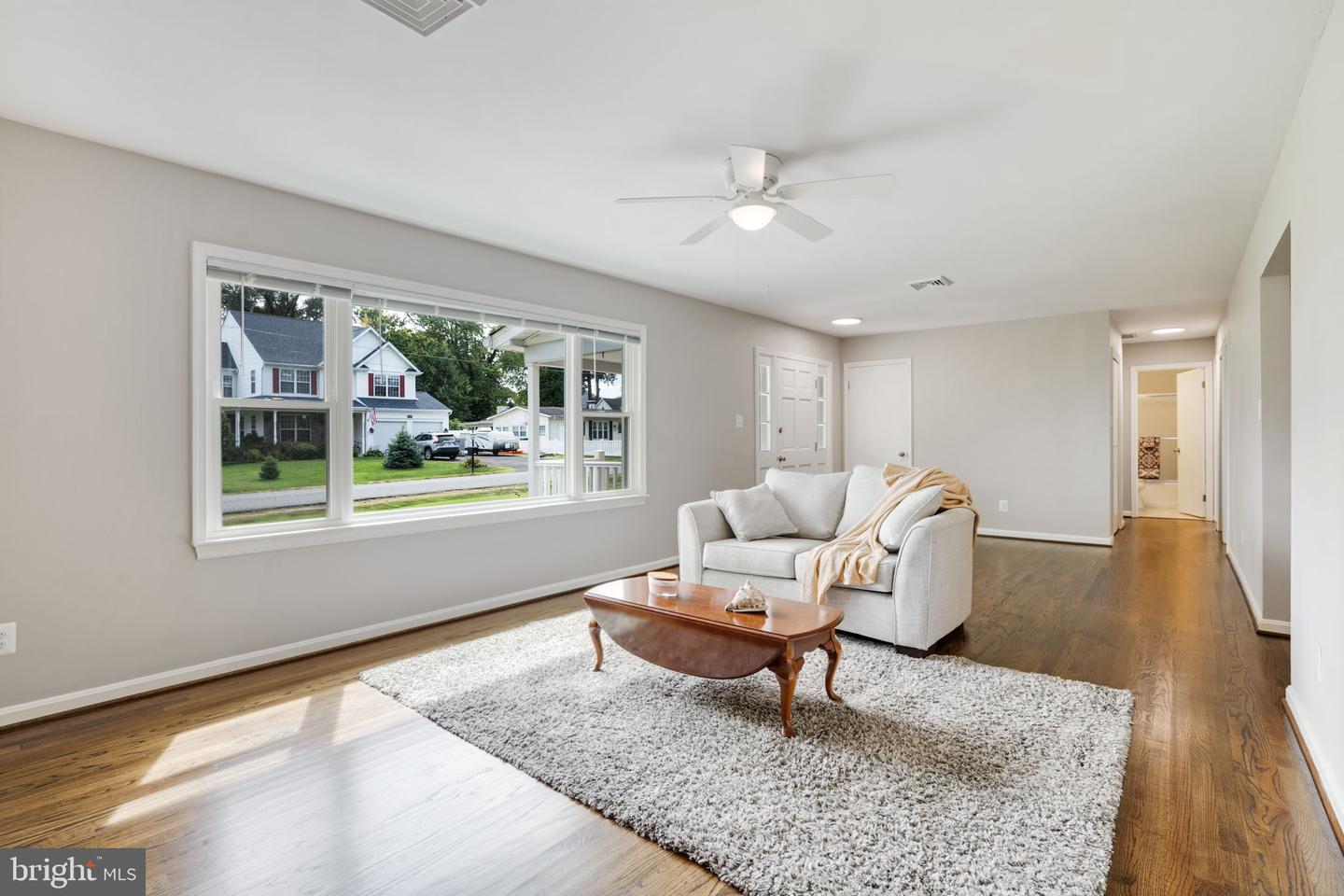 1102 BURTON ST, WOODBRIDGE, Virginia 22191, 5 Bedrooms Bedrooms, ,3 BathroomsBathrooms,Residential,For sale,1102 BURTON ST,VAPW2100636 MLS # VAPW2100636