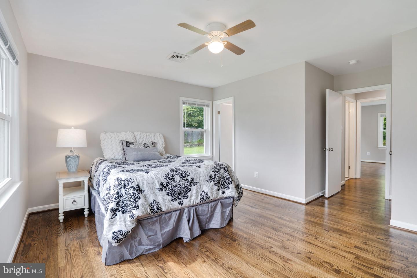 1102 BURTON ST, WOODBRIDGE, Virginia 22191, 5 Bedrooms Bedrooms, ,3 BathroomsBathrooms,Residential,For sale,1102 BURTON ST,VAPW2100636 MLS # VAPW2100636