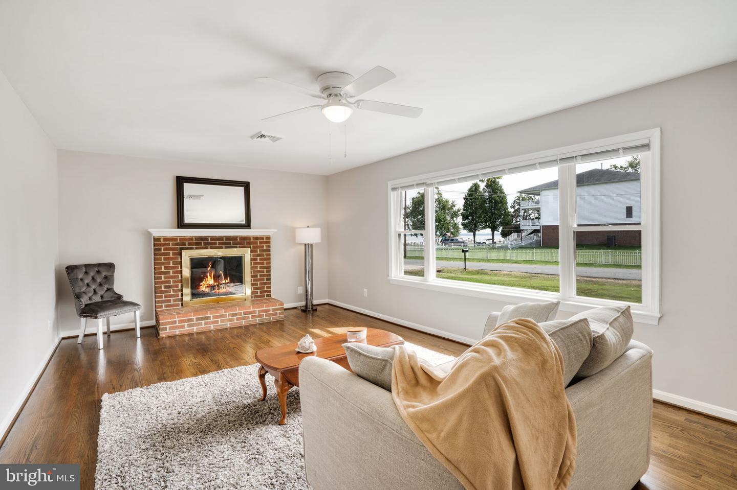 1102 BURTON ST, WOODBRIDGE, Virginia 22191, 5 Bedrooms Bedrooms, ,3 BathroomsBathrooms,Residential,For sale,1102 BURTON ST,VAPW2100636 MLS # VAPW2100636