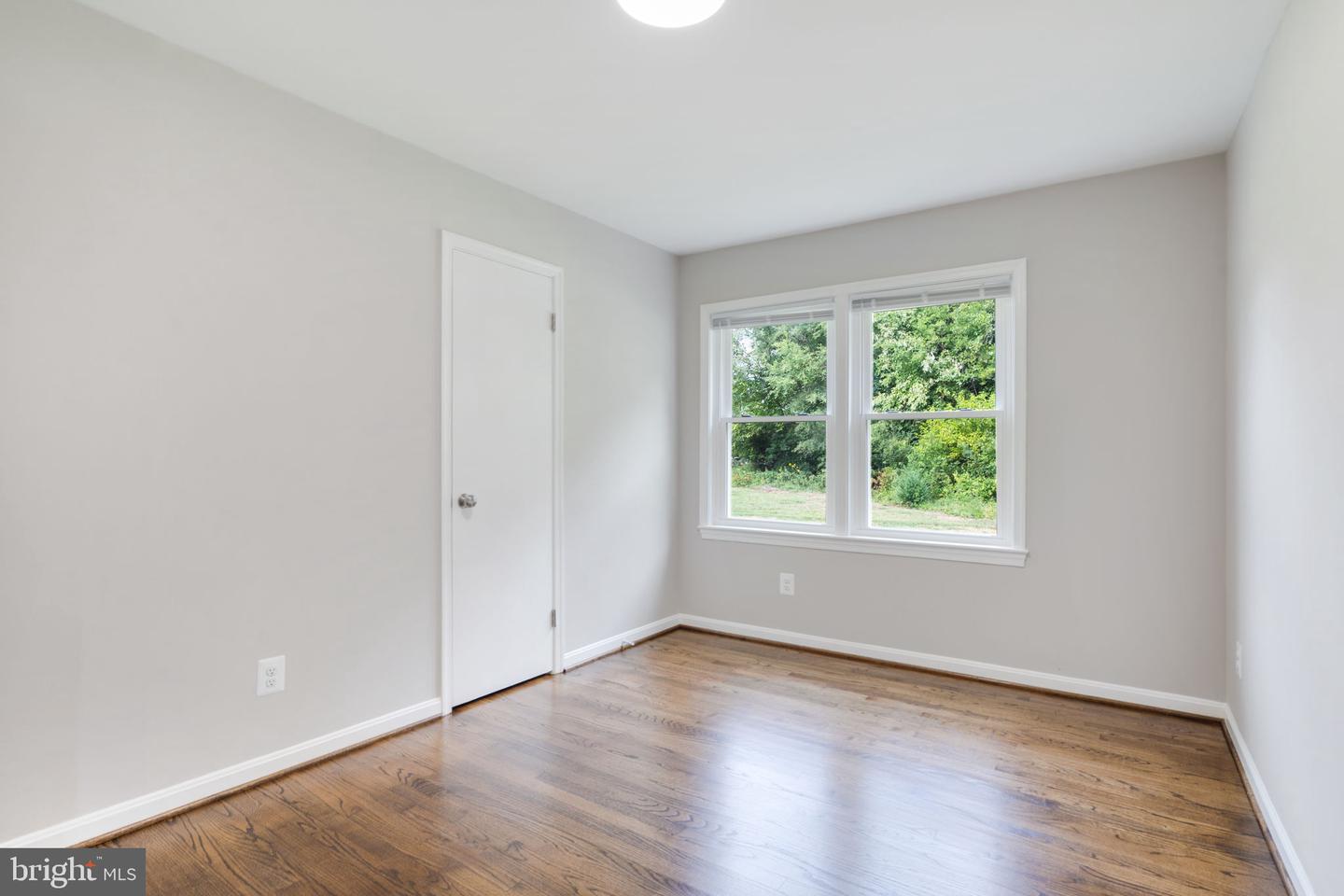 1102 BURTON ST, WOODBRIDGE, Virginia 22191, 5 Bedrooms Bedrooms, ,3 BathroomsBathrooms,Residential,For sale,1102 BURTON ST,VAPW2100636 MLS # VAPW2100636