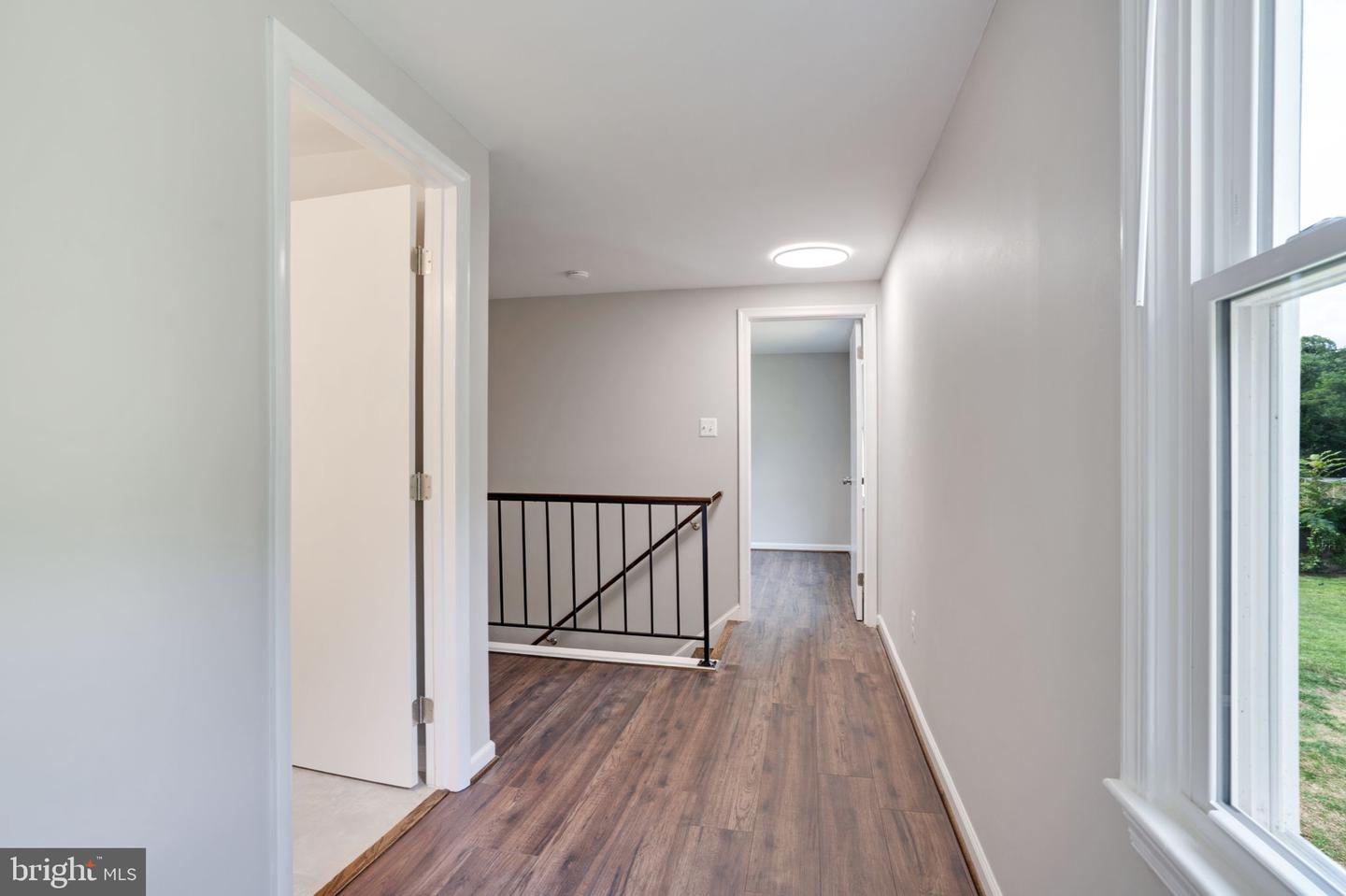 1102 BURTON ST, WOODBRIDGE, Virginia 22191, 5 Bedrooms Bedrooms, ,3 BathroomsBathrooms,Residential,For sale,1102 BURTON ST,VAPW2100636 MLS # VAPW2100636
