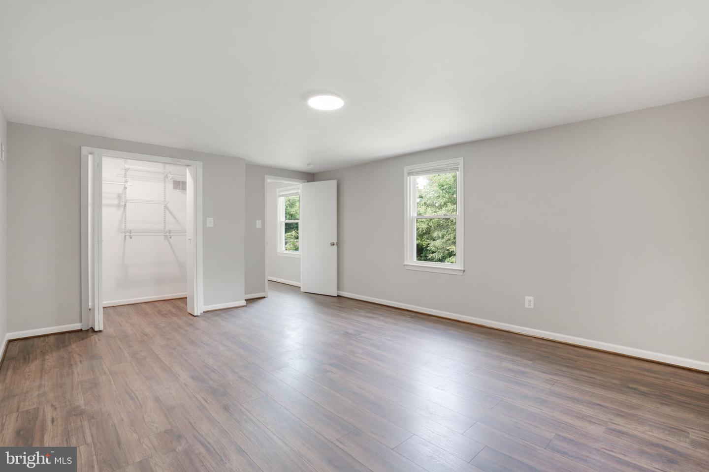 1102 BURTON ST, WOODBRIDGE, Virginia 22191, 5 Bedrooms Bedrooms, ,3 BathroomsBathrooms,Residential,For sale,1102 BURTON ST,VAPW2100636 MLS # VAPW2100636