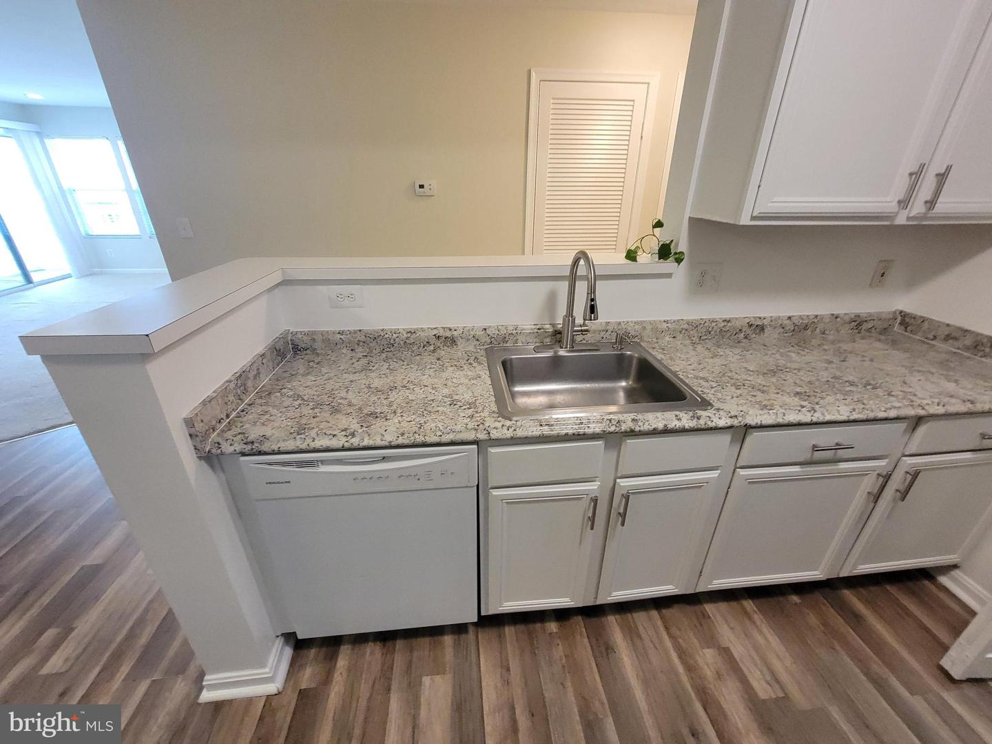 14154 CUDDY LOOP #204, WOODBRIDGE, Virginia 22193, 2 Bedrooms Bedrooms, ,2 BathroomsBathrooms,Residential,For sale,14154 CUDDY LOOP #204,VAPW2100652 MLS # VAPW2100652