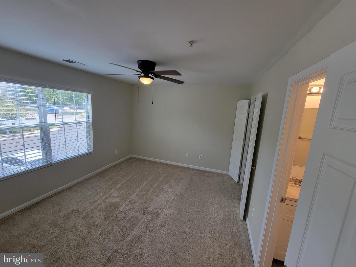 14154 CUDDY LOOP #204, WOODBRIDGE, Virginia 22193, 2 Bedrooms Bedrooms, ,2 BathroomsBathrooms,Residential,For sale,14154 CUDDY LOOP #204,VAPW2100652 MLS # VAPW2100652