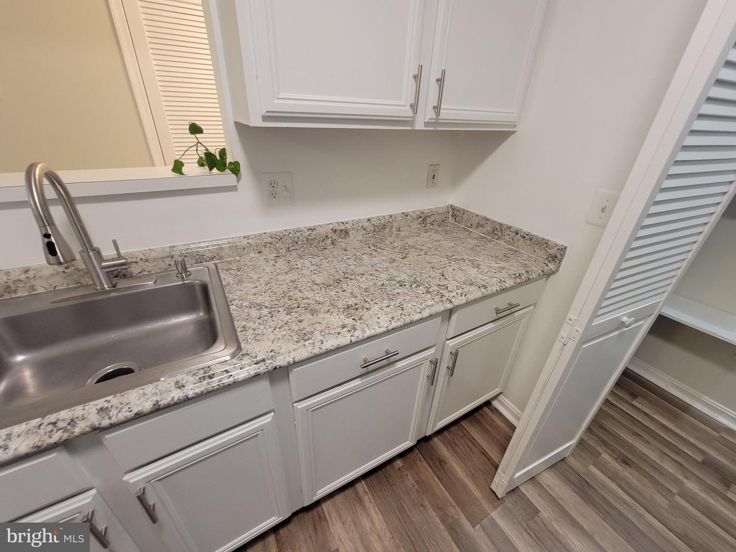 14154 CUDDY LOOP #204, WOODBRIDGE, Virginia 22193, 2 Bedrooms Bedrooms, ,2 BathroomsBathrooms,Residential,For sale,14154 CUDDY LOOP #204,VAPW2100652 MLS # VAPW2100652
