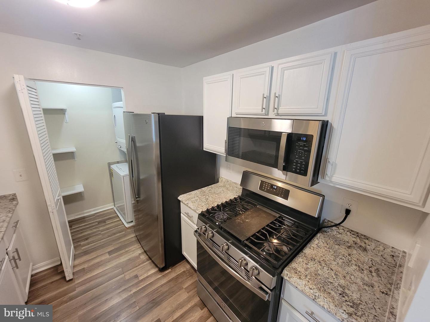 14154 CUDDY LOOP #204, WOODBRIDGE, Virginia 22193, 2 Bedrooms Bedrooms, ,2 BathroomsBathrooms,Residential,For sale,14154 CUDDY LOOP #204,VAPW2100652 MLS # VAPW2100652