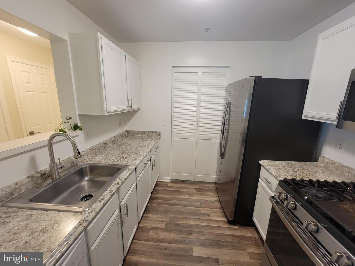 14154 CUDDY LOOP #204, WOODBRIDGE, Virginia 22193, 2 Bedrooms Bedrooms, ,2 BathroomsBathrooms,Residential,For sale,14154 CUDDY LOOP #204,VAPW2100652 MLS # VAPW2100652