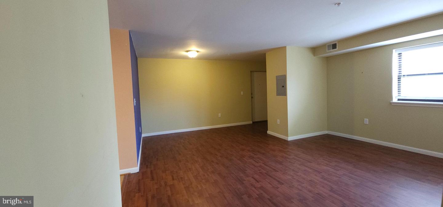 1429 GIRARD ST NW #304, WASHINGTON, District Of Columbia 20009, 2 Bedrooms Bedrooms, 6 Rooms Rooms,1 BathroomBathrooms,Residential,For sale,1429 GIRARD ST NW #304,DCDC2213434 MLS # DCDC2213434