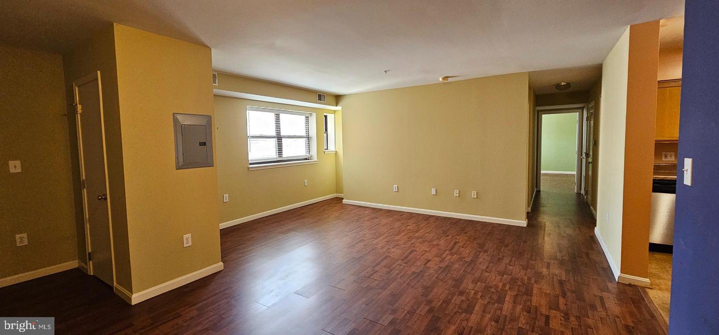 1429 GIRARD ST NW #304, WASHINGTON, District Of Columbia 20009, 2 Bedrooms Bedrooms, 6 Rooms Rooms,1 BathroomBathrooms,Residential,For sale,1429 GIRARD ST NW #304,DCDC2213434 MLS # DCDC2213434