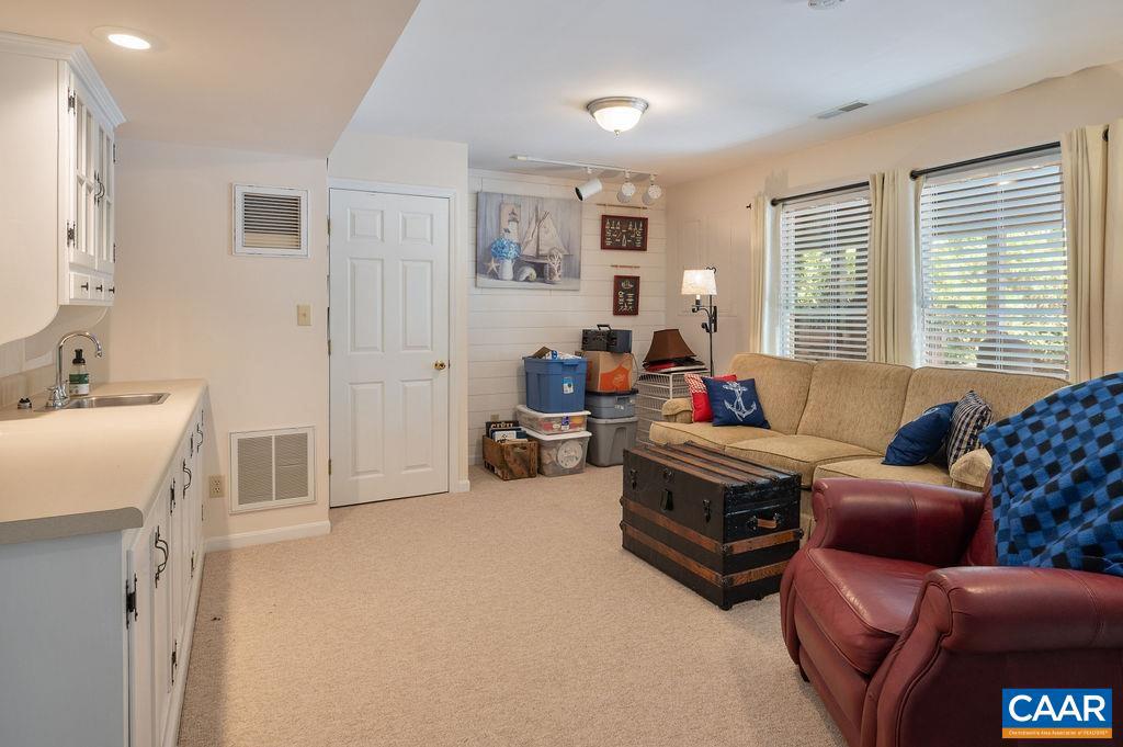 2325 BROWNS GAP TPKE, CHARLOTTESVILLE, Virginia 22901, 4 Bedrooms Bedrooms, ,3 BathroomsBathrooms,Residential,For sale,2325 BROWNS GAP TPKE,667337 MLS # 667337