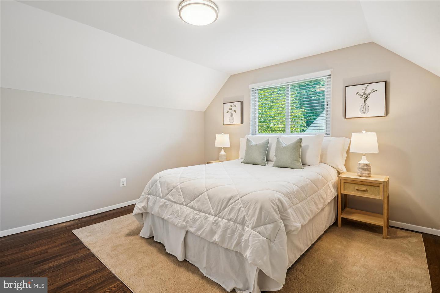 132 N GLADDEN ST N, ALEXANDRIA, Virginia 22304, 5 Bedrooms Bedrooms, ,3 BathroomsBathrooms,Residential,For sale,132 N GLADDEN ST N,VAAX2048116 MLS # VAAX2048116