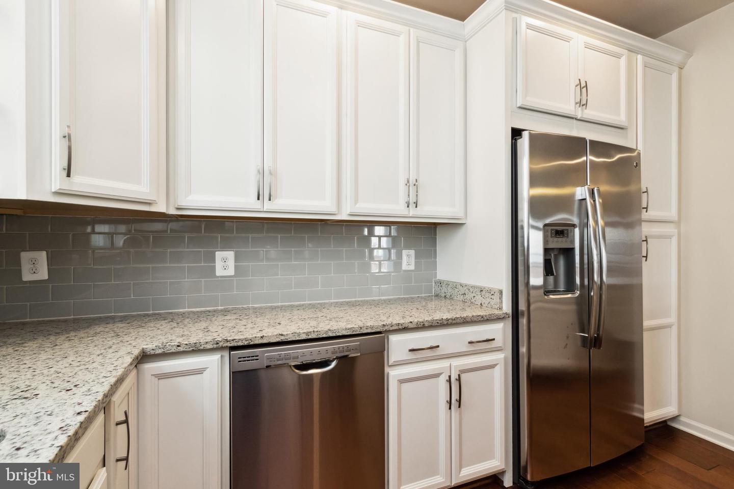 43031 FOXTRAIL WOODS TER #107, ASHBURN, Virginia 20148, 2 Bedrooms Bedrooms, ,2 BathroomsBathrooms,Residential,For sale,43031 FOXTRAIL WOODS TER #107,VALO2103676 MLS # VALO2103676