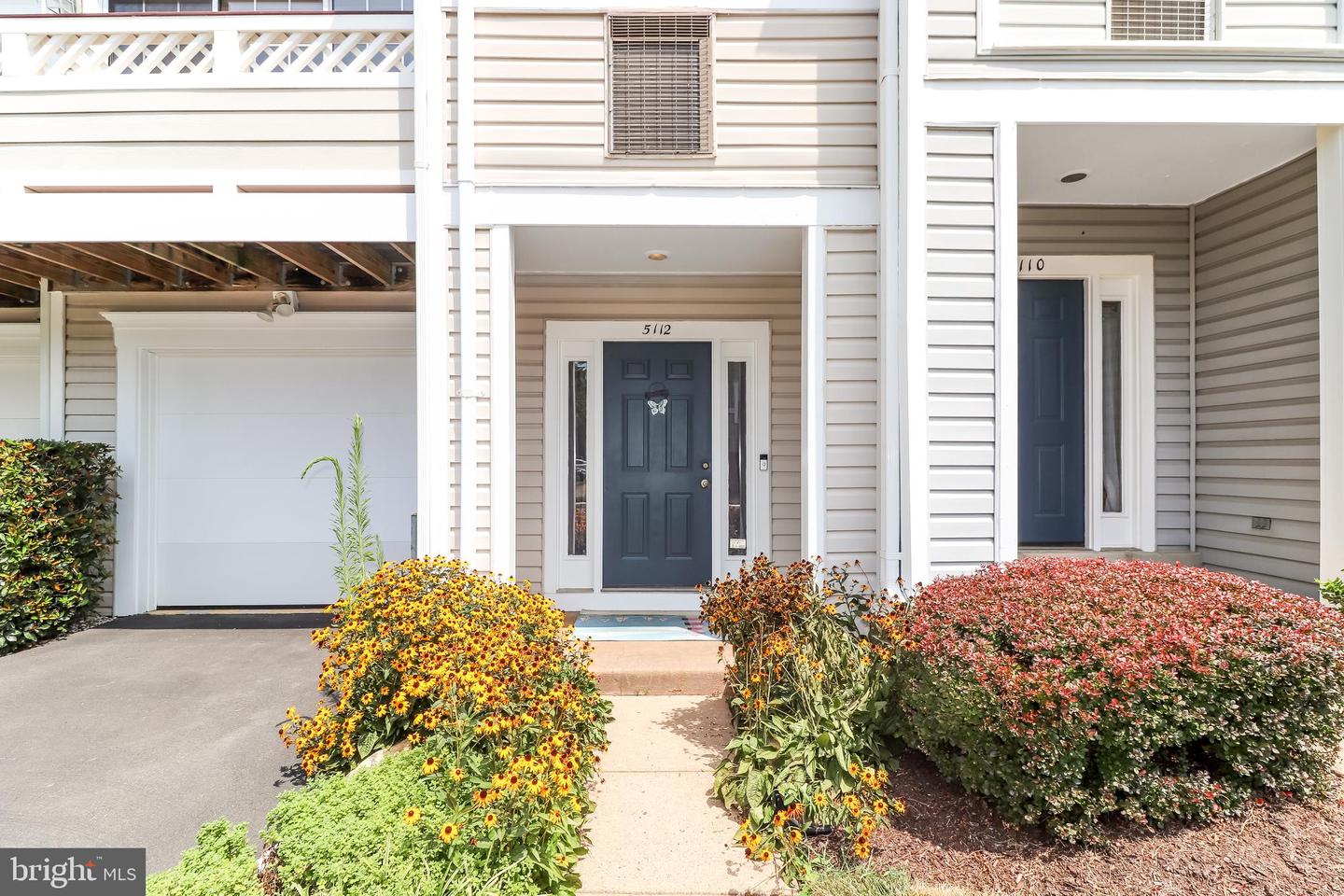 5112 CASTLE HARBOR WAY #134, CENTREVILLE, Virginia 20120, 3 Bedrooms Bedrooms, ,2 BathroomsBathrooms,Residential,For sale,5112 CASTLE HARBOR WAY #134,VAFX2258928 MLS # VAFX2258928