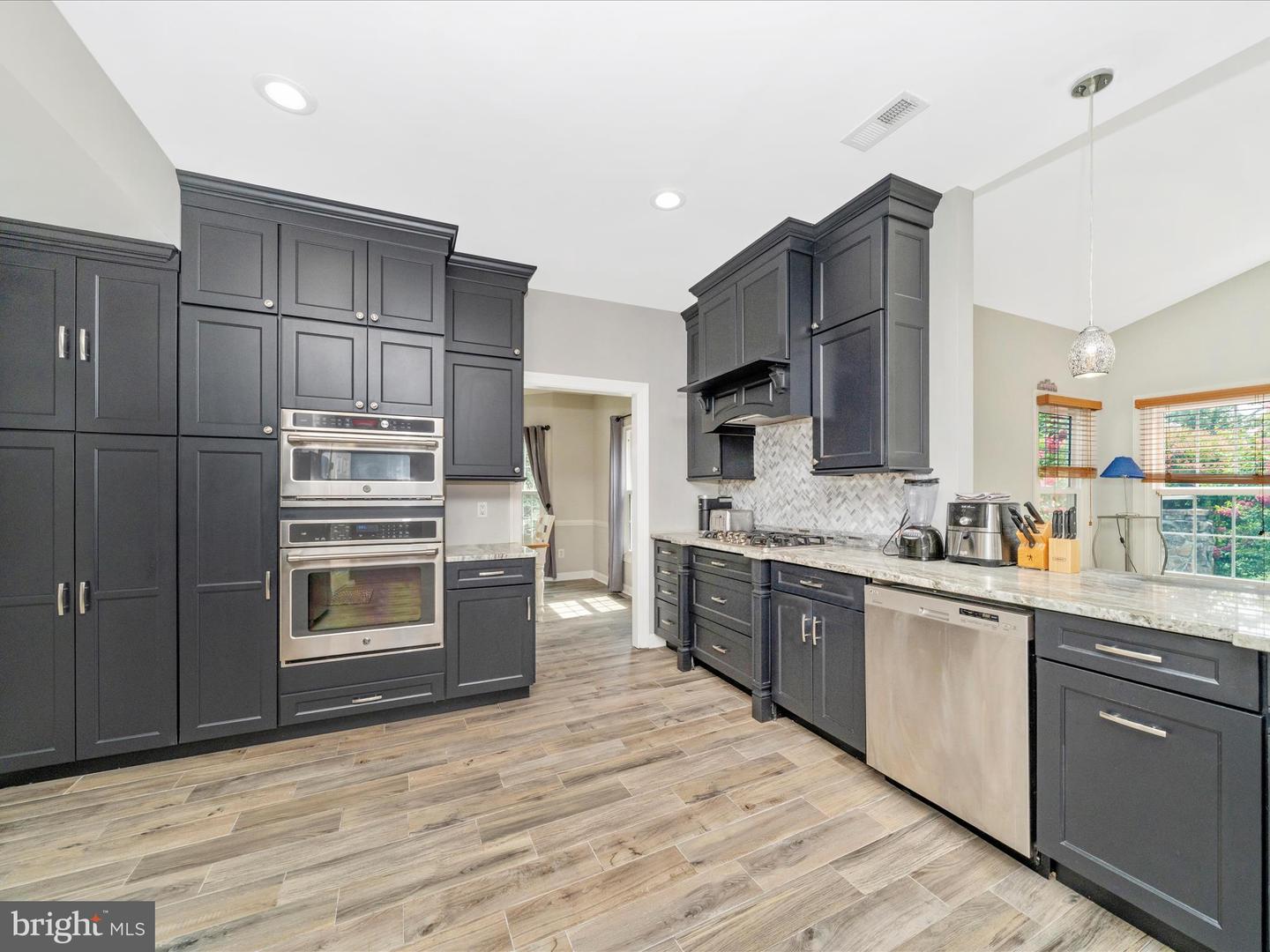19025 SNOWBERRY CT, LEESBURG, Virginia 20176, 4 Bedrooms Bedrooms, ,3 BathroomsBathrooms,Residential,For sale,19025 SNOWBERRY CT,VALO2103694 MLS # VALO2103694