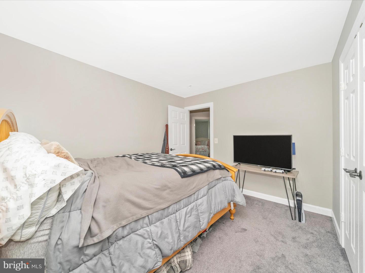 19025 SNOWBERRY CT, LEESBURG, Virginia 20176, 4 Bedrooms Bedrooms, ,3 BathroomsBathrooms,Residential,For sale,19025 SNOWBERRY CT,VALO2103694 MLS # VALO2103694
