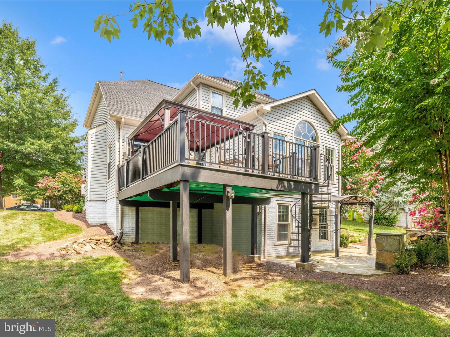 19025 SNOWBERRY CT, LEESBURG, Virginia 20176, 4 Bedrooms Bedrooms, ,3 BathroomsBathrooms,Residential,For sale,19025 SNOWBERRY CT,VALO2103694 MLS # VALO2103694