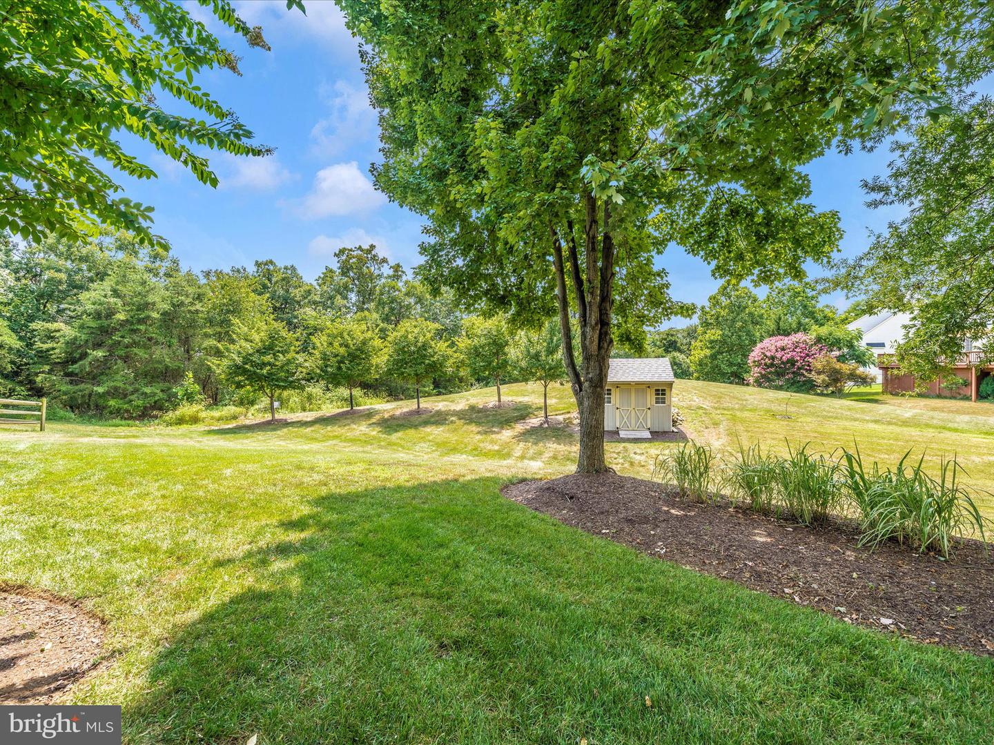 19025 SNOWBERRY CT, LEESBURG, Virginia 20176, 4 Bedrooms Bedrooms, ,3 BathroomsBathrooms,Residential,For sale,19025 SNOWBERRY CT,VALO2103694 MLS # VALO2103694