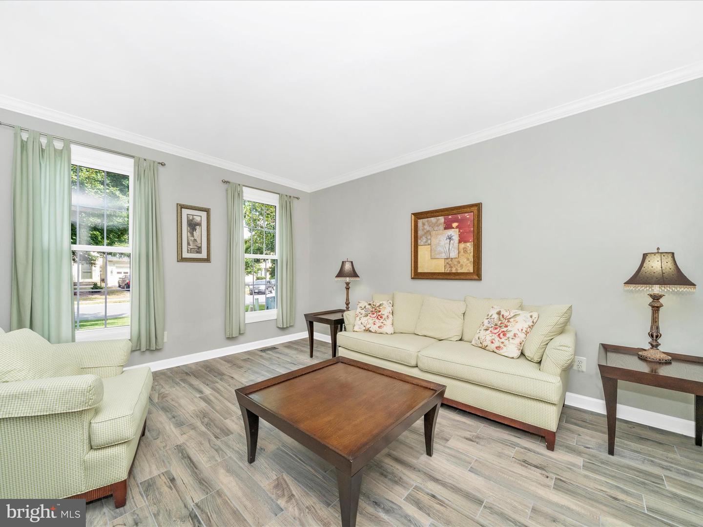 19025 SNOWBERRY CT, LEESBURG, Virginia 20176, 4 Bedrooms Bedrooms, ,3 BathroomsBathrooms,Residential,For sale,19025 SNOWBERRY CT,VALO2103694 MLS # VALO2103694