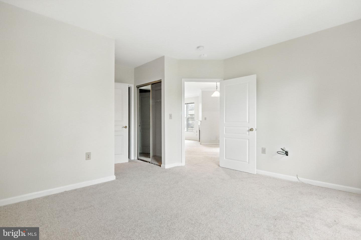 12919 ALTON SQ #307, HERNDON, Virginia 20170, 2 Bedrooms Bedrooms, ,2 BathroomsBathrooms,Residential,For sale,12919 ALTON SQ #307,VAFX2258934 MLS # VAFX2258934