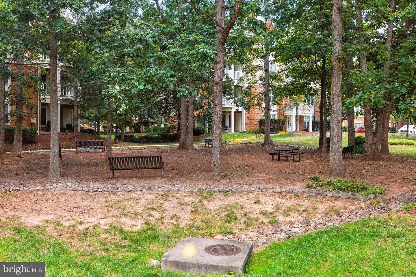 12919 ALTON SQ #307, HERNDON, Virginia 20170, 2 Bedrooms Bedrooms, ,2 BathroomsBathrooms,Residential,For sale,12919 ALTON SQ #307,VAFX2258934 MLS # VAFX2258934