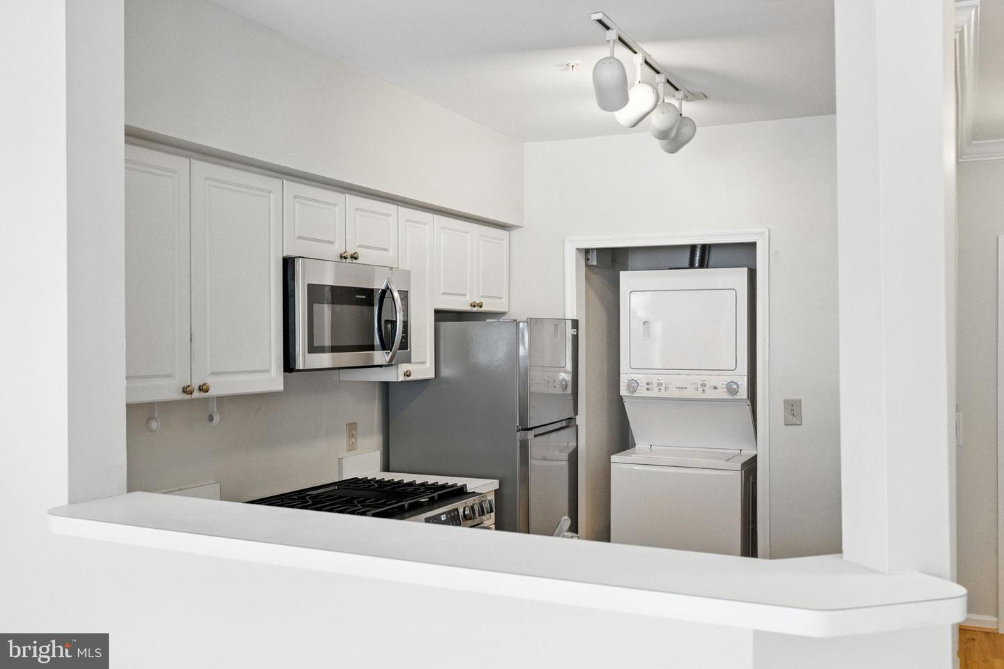 12919 ALTON SQ #307, HERNDON, Virginia 20170, 2 Bedrooms Bedrooms, ,2 BathroomsBathrooms,Residential,For sale,12919 ALTON SQ #307,VAFX2258934 MLS # VAFX2258934