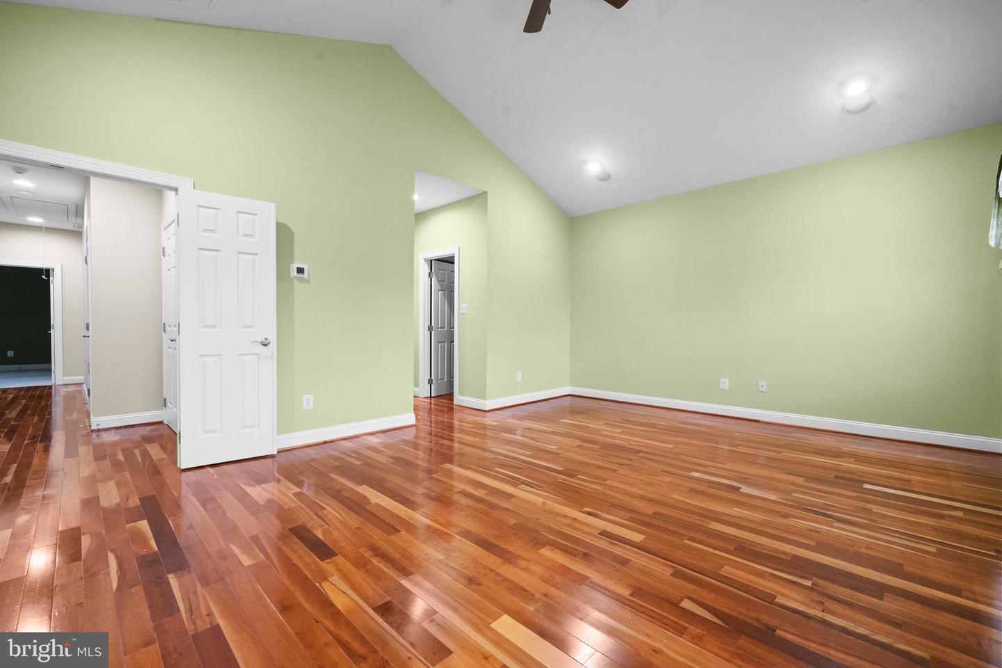 43032 LA RIVA DR, ASHBURN, Virginia 20148, 4 Bedrooms Bedrooms, ,3 BathroomsBathrooms,Residential,For sale,43032 LA RIVA DR,VALO2103700 MLS # VALO2103700