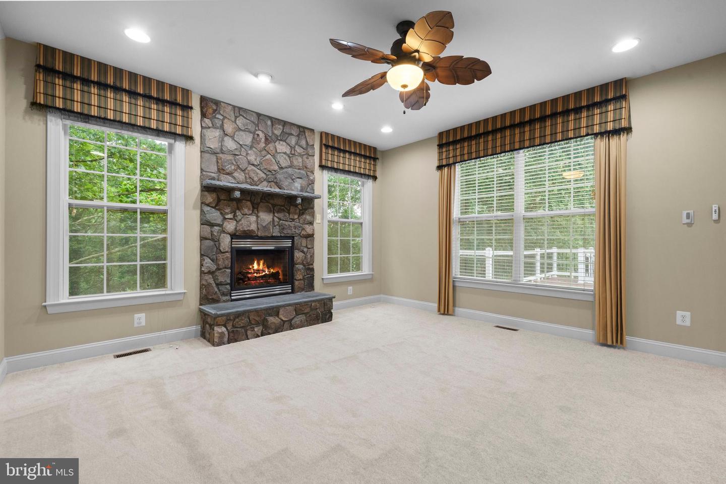 43032 LA RIVA DR, ASHBURN, Virginia 20148, 4 Bedrooms Bedrooms, ,3 BathroomsBathrooms,Residential,For sale,43032 LA RIVA DR,VALO2103700 MLS # VALO2103700