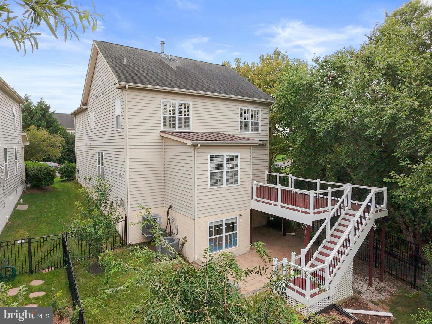 43032 LA RIVA DR, ASHBURN, Virginia 20148, 4 Bedrooms Bedrooms, ,3 BathroomsBathrooms,Residential,For sale,43032 LA RIVA DR,VALO2103700 MLS # VALO2103700